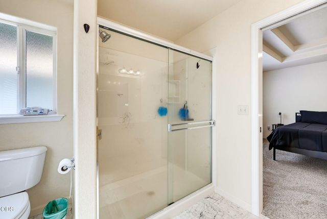 155 Glenwood Drive, Eagle Point, OR 97524