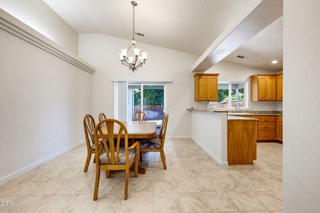 155 Glenwood Drive, Eagle Point, OR 97524