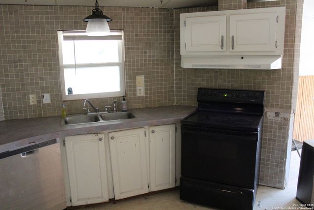 2601 FM 32, San Marcos, TX 78666