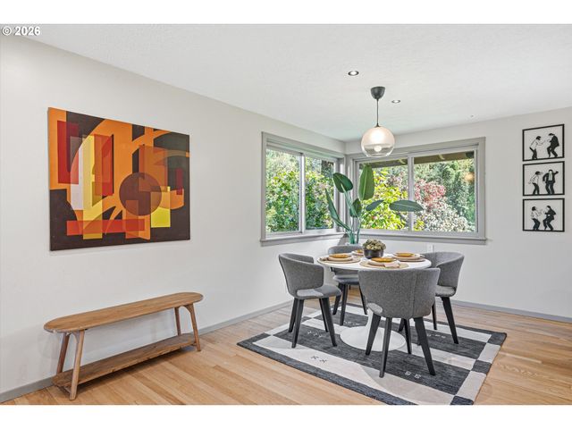 12802 Se KNAPP St, Portland, OR 97236