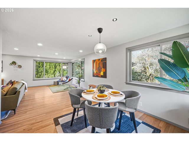 12802 Se KNAPP St, Portland, OR 97236