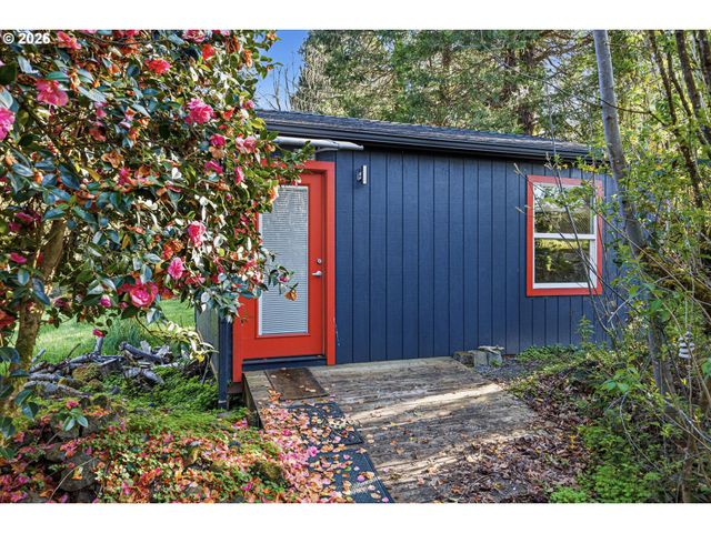 12802 Se KNAPP St, Portland, OR 97236