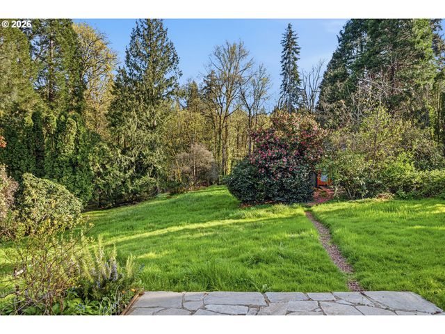 12802 Se KNAPP St, Portland, OR 97236