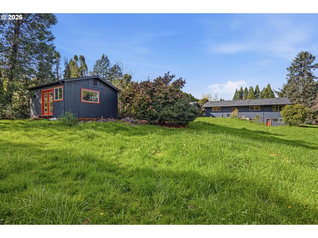 12802 Se KNAPP St, Portland, OR 97236