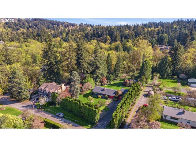 12802 Se KNAPP St, Portland, OR 97236