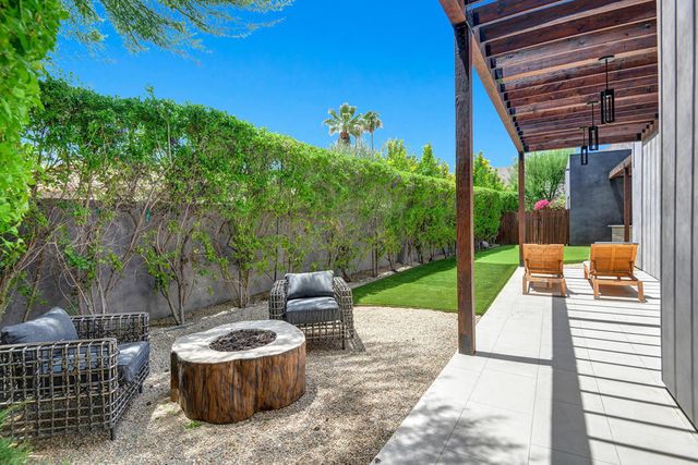 48750 Avenida El Nido, La Quinta, CA 92253