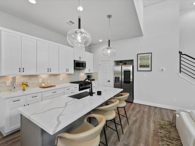 9208 Fort George Street, Houston, TX 77063