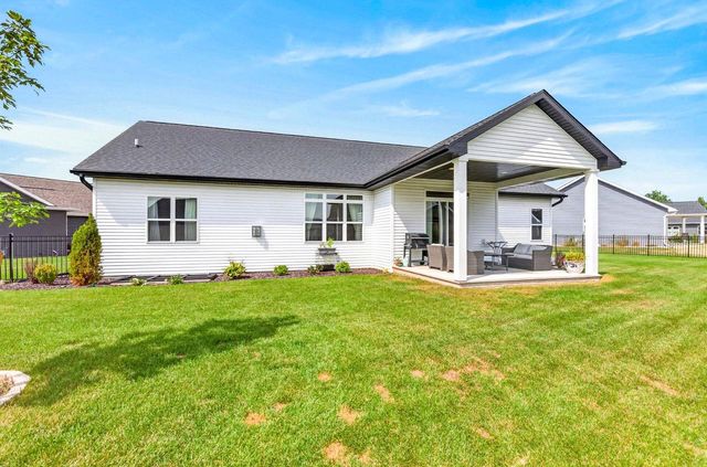 2149 CAROLINE COURT, Neenah, WI 54956