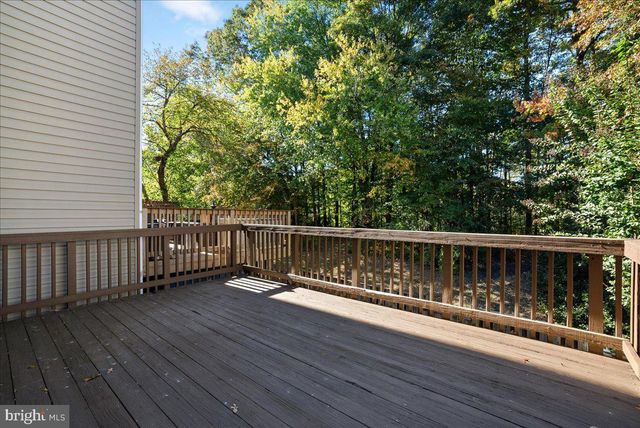 8316 LINDEN OAKS CT, Lorton, VA 22079