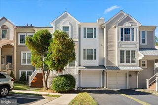 8316 LINDEN OAKS CT, Lorton, VA 22079