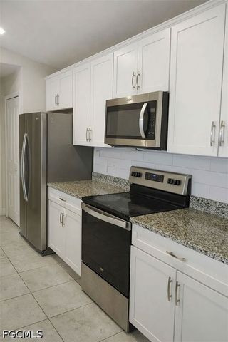 2600 NW 4th AVE, Cape Coral, FL 33993