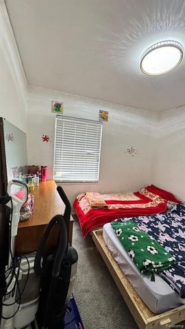 7308 Winthrop Street, Detroit, MI 48228