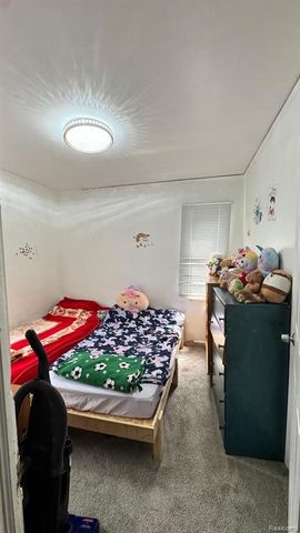 7308 Winthrop Street, Detroit, MI 48228