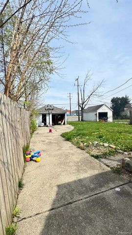7308 Winthrop Street, Detroit, MI 48228