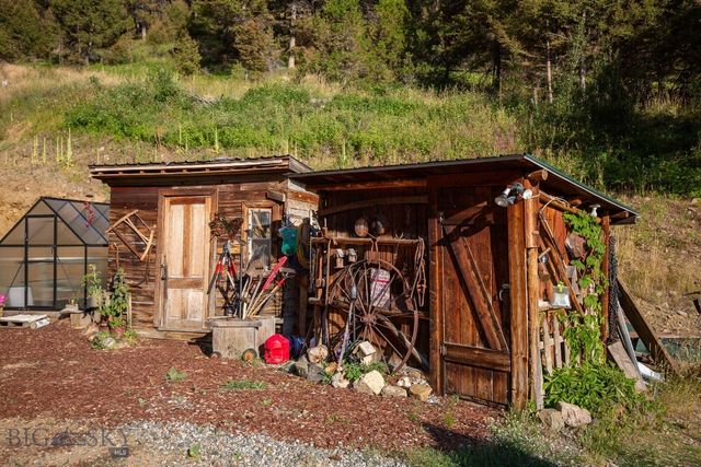 576 Wisconsin Creek Road, Sheridan, MT 59749