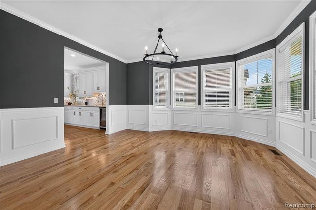 18735 Newport, Macomb, MI 48042