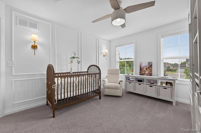 18735 Newport, Macomb, MI 48042