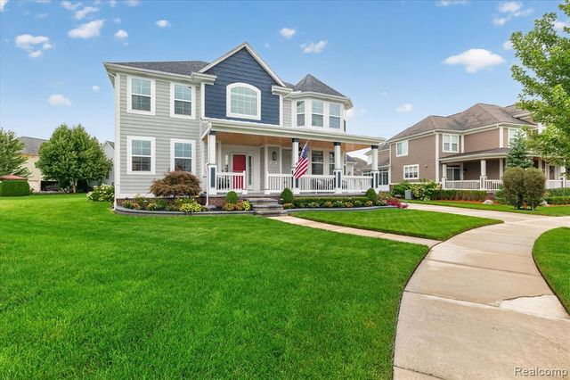 18735 Newport, Macomb, MI 48042