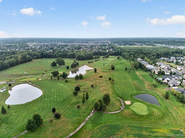 18735 Newport, Macomb, MI 48042