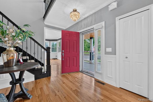 18735 Newport, Macomb, MI 48042