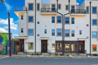 1817 N Saint Marys St Unit 102, San Antonio, TX 78212