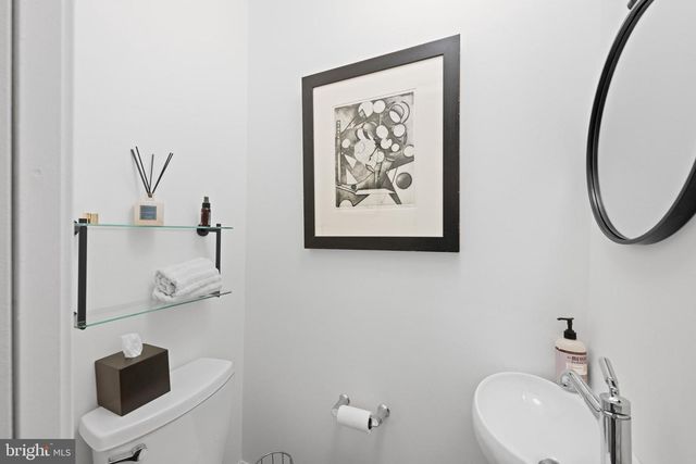 1702 KALMIA RD NW, Washington, DC 20012