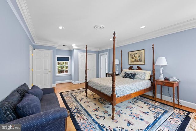 1702 KALMIA RD NW, Washington, DC 20012
