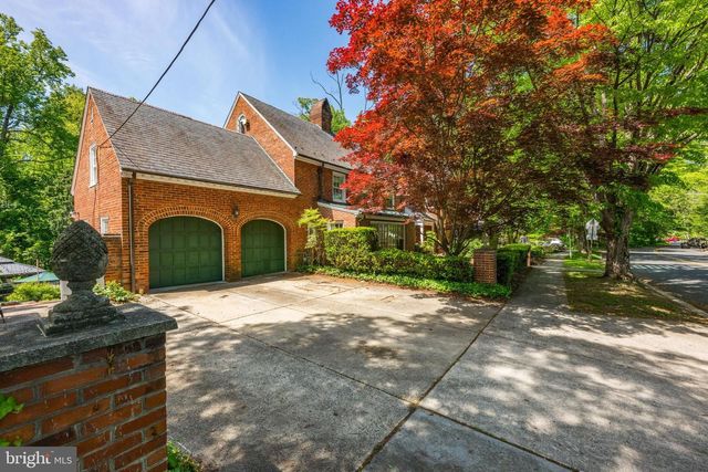 1702 KALMIA RD NW, Washington, DC 20012