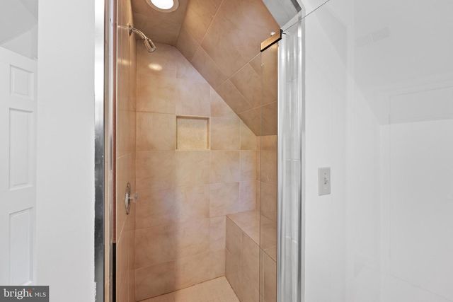 1702 KALMIA RD NW, Washington, DC 20012