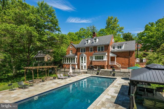 1702 KALMIA RD NW, Washington, DC 20012