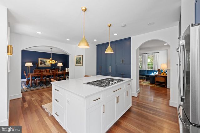 1702 KALMIA RD NW, Washington, DC 20012