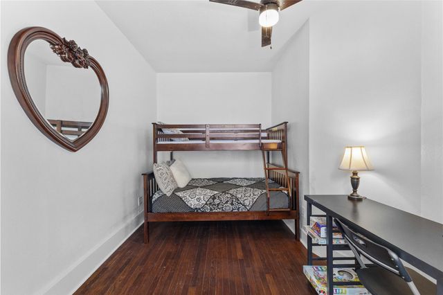 2511 Whitney A, Houston, TX 77006