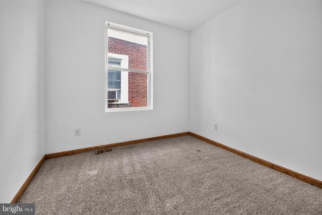 4925 N 11TH ST, Philadelphia, PA 19141