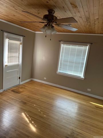2520 Goza Ave, Camden, AR 71701
