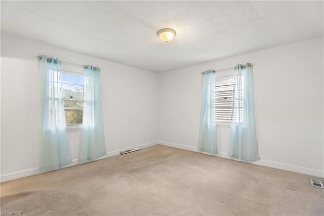 638 Bethany Court, Winston-salem, NC 27103