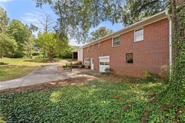 638 Bethany Court, Winston-salem, NC 27103