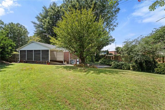 638 Bethany Court, Winston-salem, NC 27103