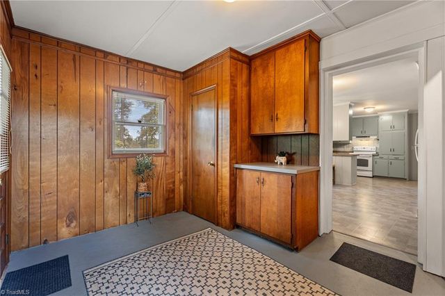 638 Bethany Court, Winston-salem, NC 27103