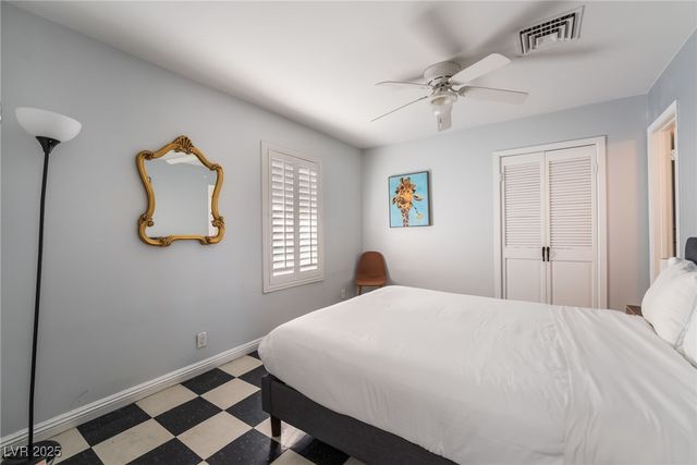 909 Cashman Drive, Las Vegas, NV 89107