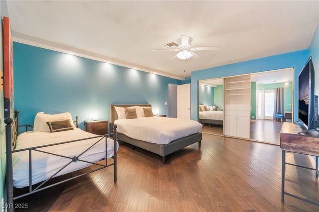 909 Cashman Drive, Las Vegas, NV 89107