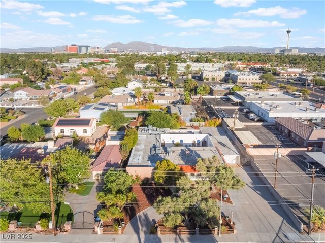 909 Cashman Drive, Las Vegas, NV 89107