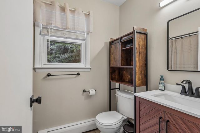 1813 FITZWATERTOWN RD, Willow Grove, PA 19090