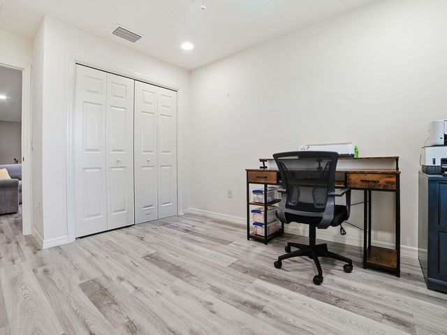 1033 ALOHA WAY, Lady Lake, FL 32159