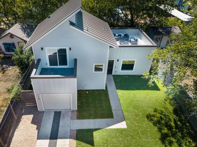 917 Vargas RD B, Austin, TX 78741