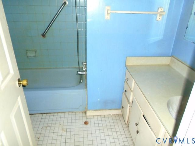 16203 W Patrick Henry Rd, Montpelier, VA 23192