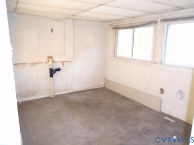 16203 W Patrick Henry Rd, Montpelier, VA 23192