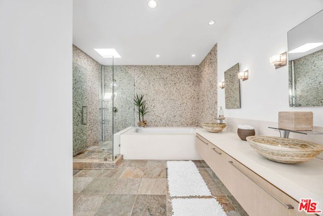 25102 Malibu Road, Malibu, CA 90265