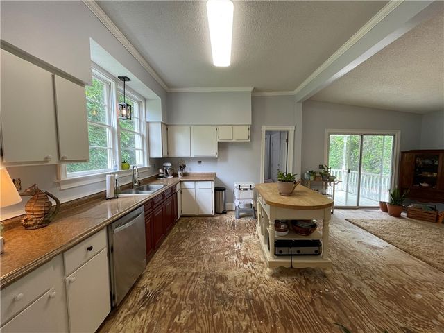 725 Grant Street, Brunswick, GA 31520