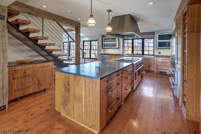 266 Province Line Road, Hopewell Twp., NJ 08558