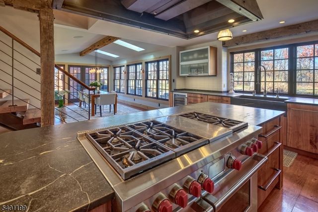 266 Province Line Road, Hopewell Twp., NJ 08558